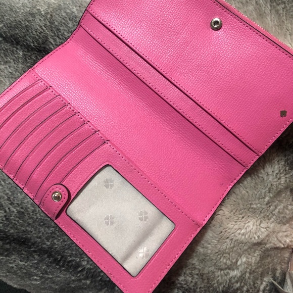 Kate spade wristlet wallet - Picture 2 of 4